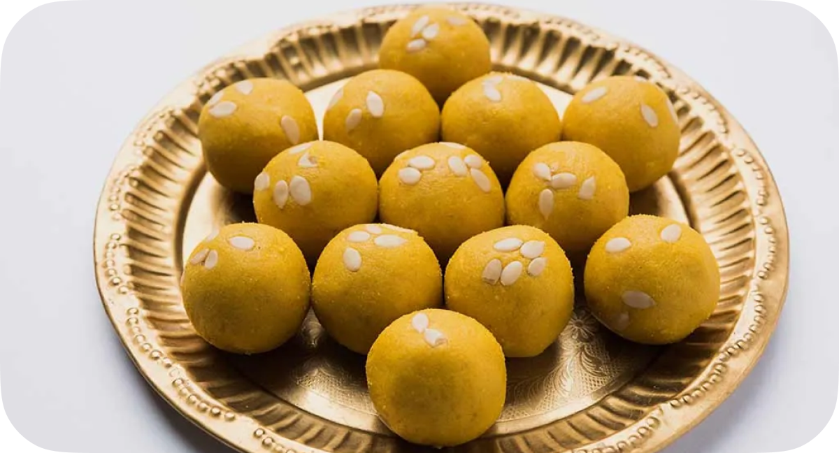 Besan Ladoo Plain ( Desi Ghee )